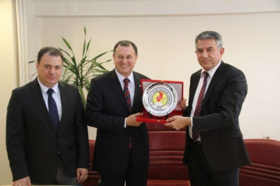 HGC'DEN BAŞKAN SAVAŞ'A TEBRİK ZİYARETİ...