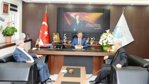 HAS Turizm Yönetim Kurulu Başkanı İşadamı Selim Kara Başkan Kimyeci'yi Ziyaret Etti