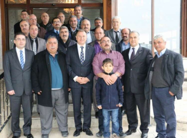 HBB BAŞKANI SAVAŞ, SEYYAR SATICILARLA BİR ARAYA GELDİ