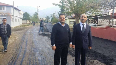 Köy yollarına sıcak asfalt