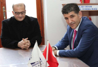 CHP Hatay Milletvekili Aday Adayı Dr. Ender Çolakoğlu, TMMOB Mimarlar Odası İskenderun Temsilciliği'ni ziyaret etti.