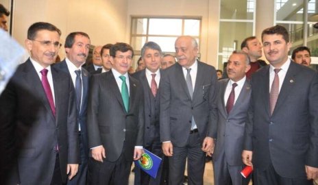 İSKENDERUN BELEDİYE BAŞKANI SEYFİ DİNGİL BAŞBAKAN’A ÖZEL DOSYA SUNDU