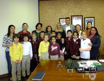 İKEMLİ ÖĞRENCİLER SOSYAL SORUMLULUK BİLİNCİYLE YETİŞİYOR