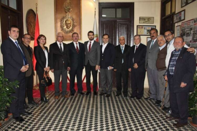 Simya Koleji Kurucusu Selim Baysal, Okul Yöneticileri ve Öğretmenlerle Birlikte İGC’Yİ Ziyaret Etti