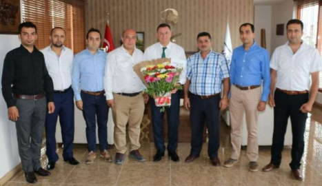 MOBİLYACILARDAN BAŞKAN SAVAŞ’A ZİYARET