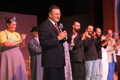 HBB ŞEHİR TİYATROSU'NDAN MUHTEŞEM PRÖMİYER 