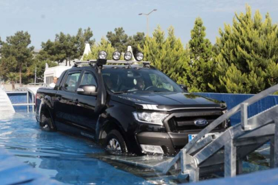 İskenderun Ford Ovalı’da “Su Geçişli Parkur Test Sürüşü” etkinliği düzenlendi