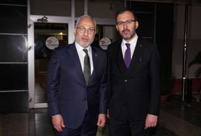 Tosyalı istedi, Bakan Kasapoğlu İskenderun için söz verdi