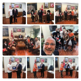 Gürcistan’dan Gelen Halk Oyunları Ekibinden Başkan Tosyalı’ya Ziyaret