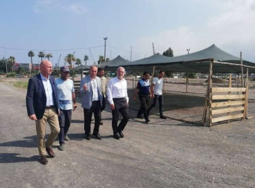 Başkan Tosyalı Kurban Satış Yerinde İncelemelerde Bulundu