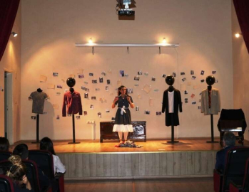 Bir Kadın Uyanıyor İskenderun’da Sahnelendi