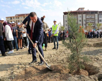 Başkan Savaş 'Geleceğe Nefes' Oldu