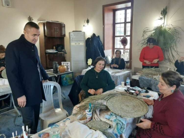 Palmiye Yaprakları Esere Dönüşüyor