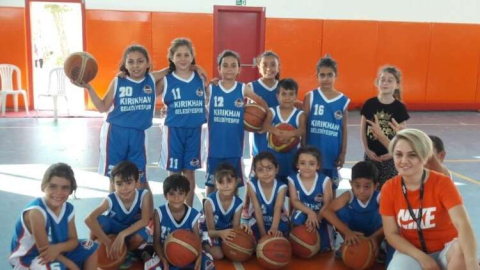 Kırıkhan Belediyespor Sporcu Keşfetme Çalışmalarına Devam Ediyor