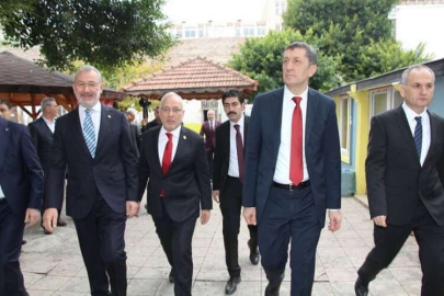 Bakan Selçuk İskenderun Lisesi İle İlgili Müjdeyi Verdi