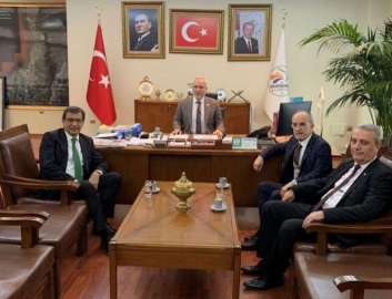 Bahçeşehir Uğur Eğitim Kurumları Yöneticilerinden Başkan Tosyalı'ya Ziyaret