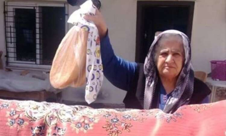 İskenderun Belediyesi Ücretsiz Ekmek Dağıtımını Sürdürüyor