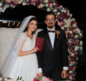 Ayşe ile Ali Mutluluğa Yelken Açtılar