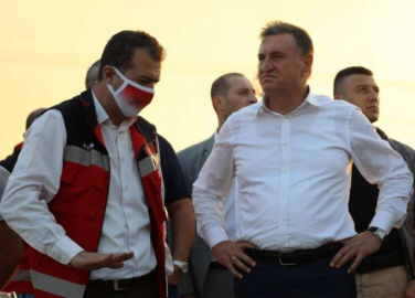 İtfaiye Daire Başkanı Mahir Çiçek: Yangınlar Kontol Altına Alındı