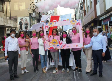 Rotary Meme Kanseri’ne Dikkat Çekti 