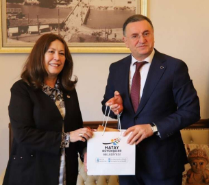 İYİ Parti’den Başkan Savaş’aziyaret 