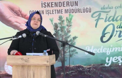 Bakan Selçuk Hatay'da Kadın İşçilerle Bir Araya Geldi