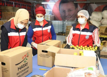 HBB’den Üreten Kadın ve İhtiyaç Sahibi Vatandaşlara Tam Destek 