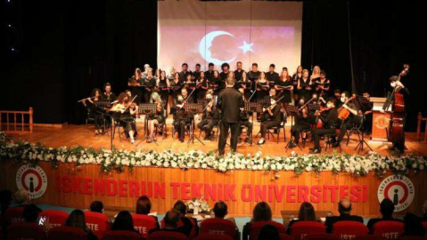 İSTE’de 29 Ekim Coşkusu 