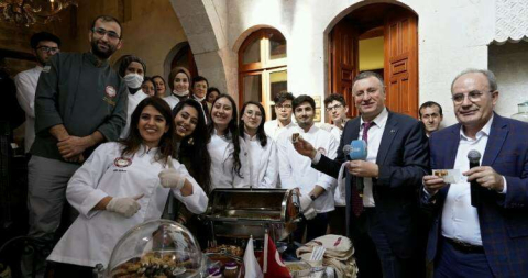 Hatay’ın Lezzetleri Sokağa Taştı