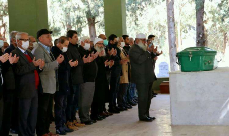 Yusuf Dinler Dualar ve Gözyaşları ile son yolculuğuna uğurlandı 