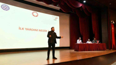 Türkiye’nin İlk İlkyardım Paneli Hatay’da Düzenlendi