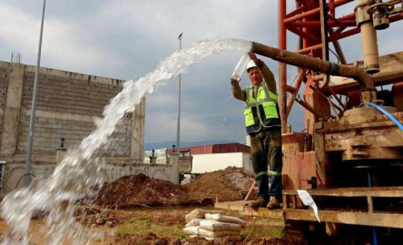 Kırıkhan Merkez Mahallere Yeni Su Kaynağı 