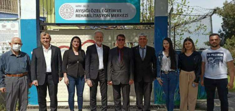 İTSO Başkanı Yılmaz, Belen Ayışığı Özel Eğitim ve Rehabilitasyon Merkezini Ziyaret Etti