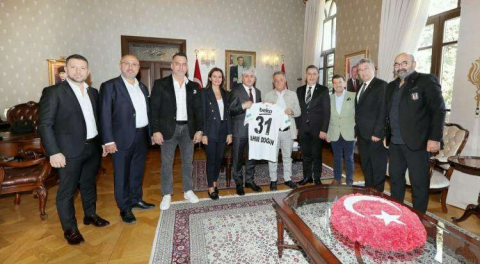 Vali Doğan, Beşiktaş Spor Kulübünü Kabul Etti