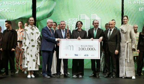 11. ATHİB Dokuma Kumaş Tasarım Yarışması’nda Ödüller Sahiplerini Buldu