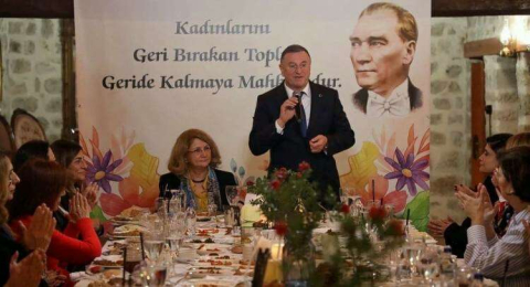 Lütfü Savaş: Cumhuriyeti Yaşatmak ve Geleceğe Taşımak Hepimizin Görevi