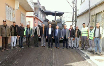 Başkan Tosyalı Asfalt Çalışmalarını Yerinde İnceledi