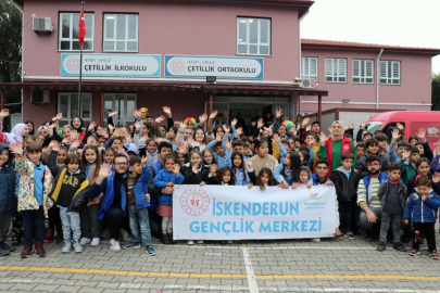 İskenderun Gençlik Merkezi Çocukların Karne Heyecanına Ortak Oldu!