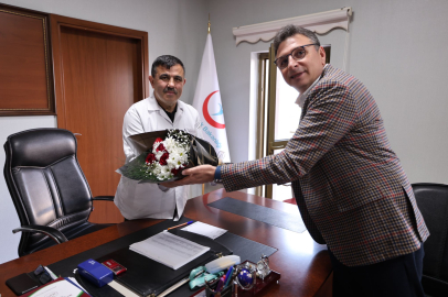 Dönmez, sağlık çalışanlarının 14 Mart Tıp Bayramını kutladı