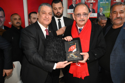 Çevre, Şehircilik ve İklim Değişikliği Bakanı Mehmet Özhaseki’den; İbrahim Başkana Tam Destek