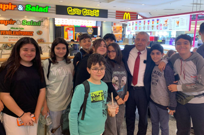 NAZMİ CEYLAN ALIŞVERİŞ MERKEZİNDE VATANDAŞLARLA BULUŞTU