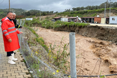 KUVVETLİ YAĞIŞLAR SONRASI HBB İL GENELİNDE MÜDAHALELERDE BULUNUYOR