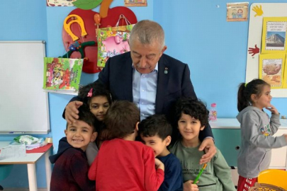 NAZMİ CEYLAN: "ÇOCUKLARIMIZ YARINLARIMIZDIR!"