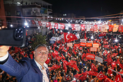 REYHANLI’DA LÜTFÜ SAVAŞ’A YOĞUN İLGİ