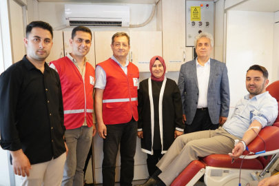 AK Parti Antakya İlçe Teşkilatı kan bağışında bulundu