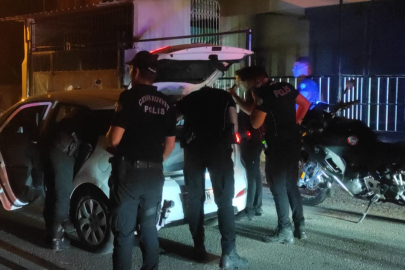 İskenderun'da polis ekiplerince "Huzur Uygulaması" yapıldı.