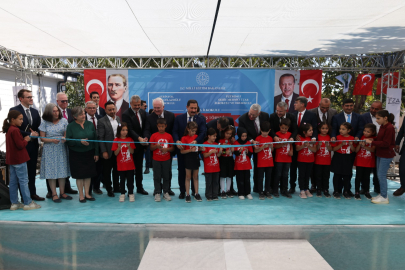BAKAN TEKİN HATAY’DA 3 OKULU EĞİTİME AÇTI