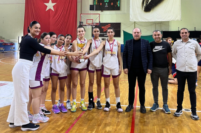 UĞUR ANADOLU LİSESİ GENÇ KIZLARDA HATAY ŞAMPİYONU