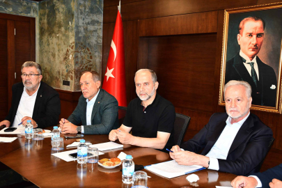 MİLLETVEKİLİ ÖZEL İTSO'DA SEKTÖR TEMSİLCİLERİ İLE BULUŞTU