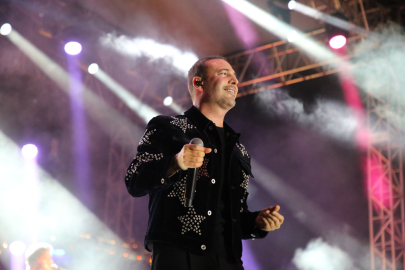 29 EKİM İSKENDERUN’DA COŞKUYLA KUTLANDI